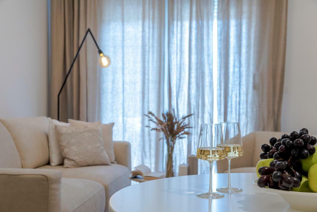The Pleasurist - Apartment With Private Heated Pool And Terrace 스플리트 외부 사진